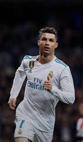 欧冠八强全部出炉，新贵强势晋级引爆热议