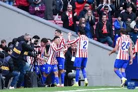 德国杯战报：凯恩破门，对手2送乌龙，拜仁3-2柏林联合